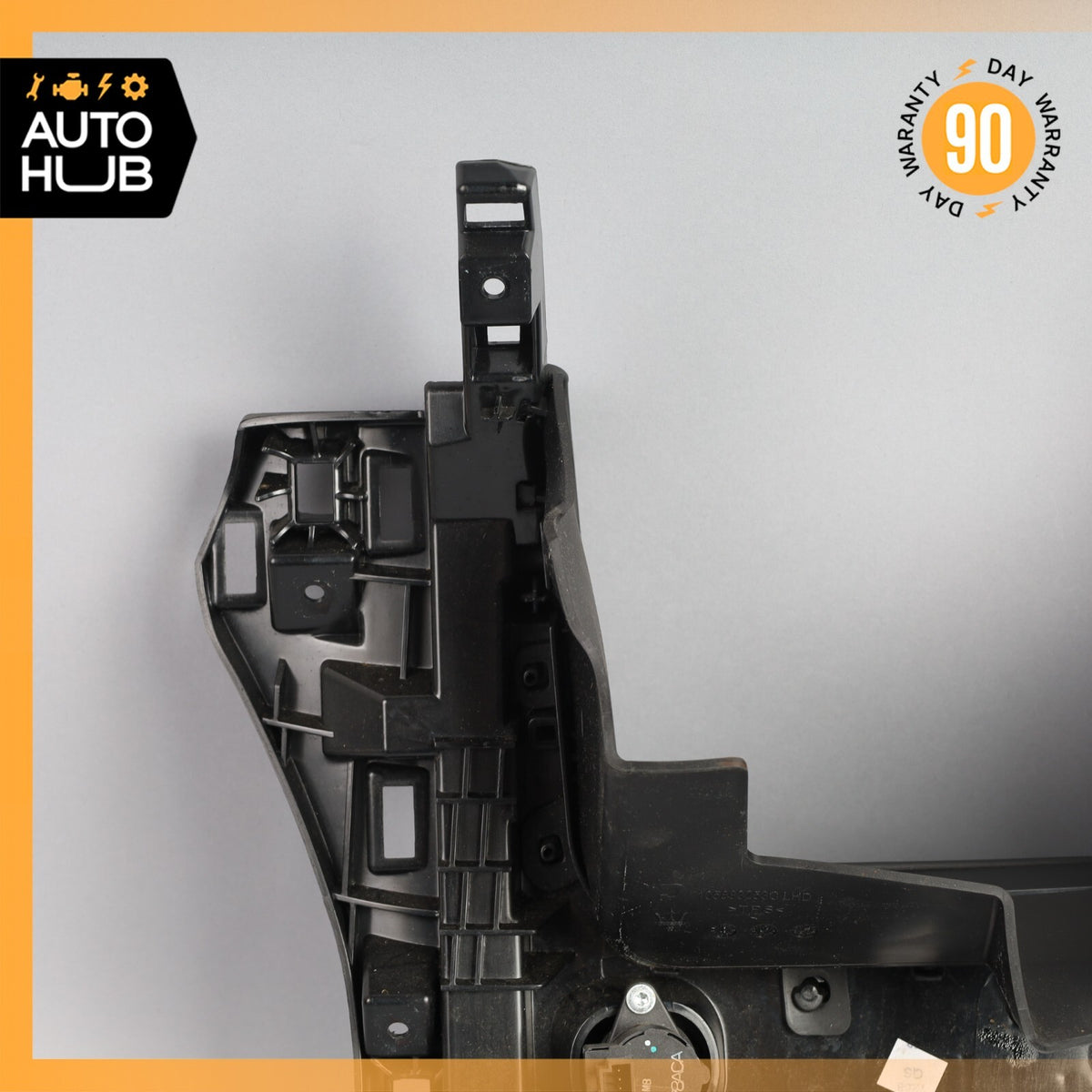 17-20 Maserati Levante S M161 Dashboard Dash Left Under Seat Knee Panel OEM 26k - photo 10