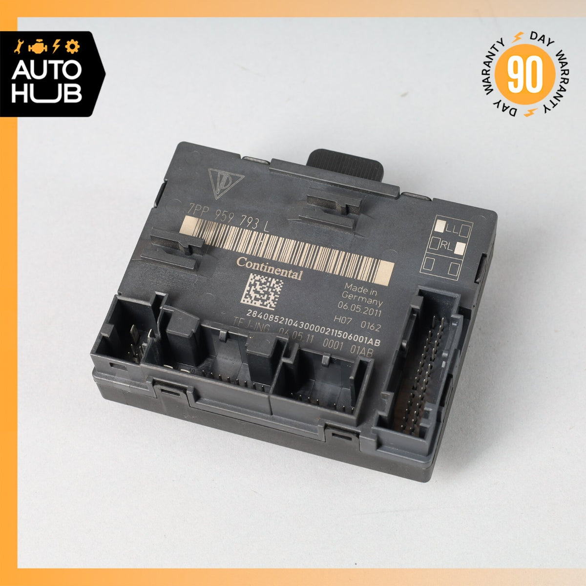 2011 Porsche Cayenne 958 Front Left Driver Side Door Control Module OEM - photo 1