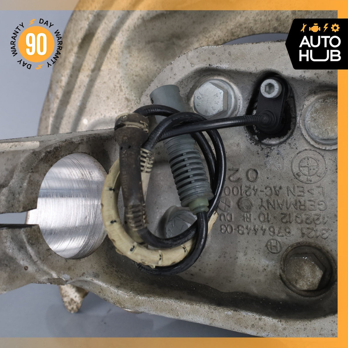 07-13 BMW E88 128i 328i Front Left Driver Side Spindle Knuckle Hub OEM - photo 13