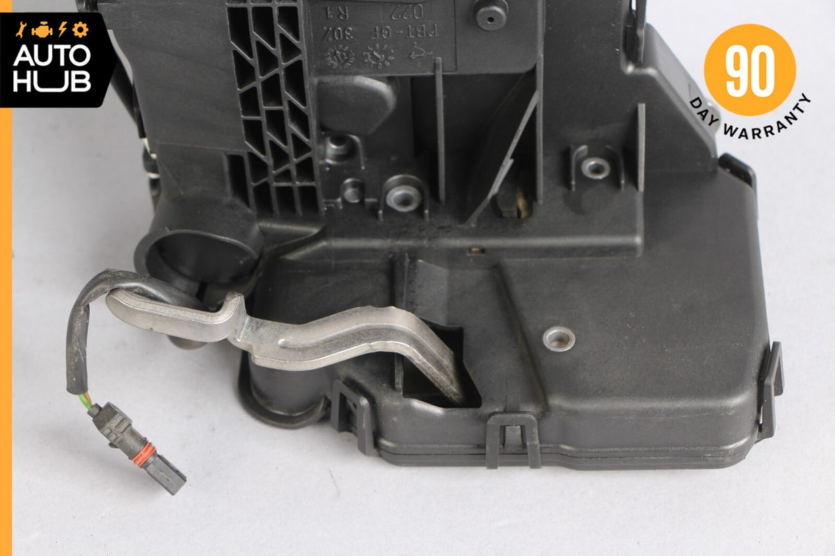 03-09 Mercedes W209 CLK500 CLK55 Right Door Lock Latch Actuator 2097201035 OEM - photo 2