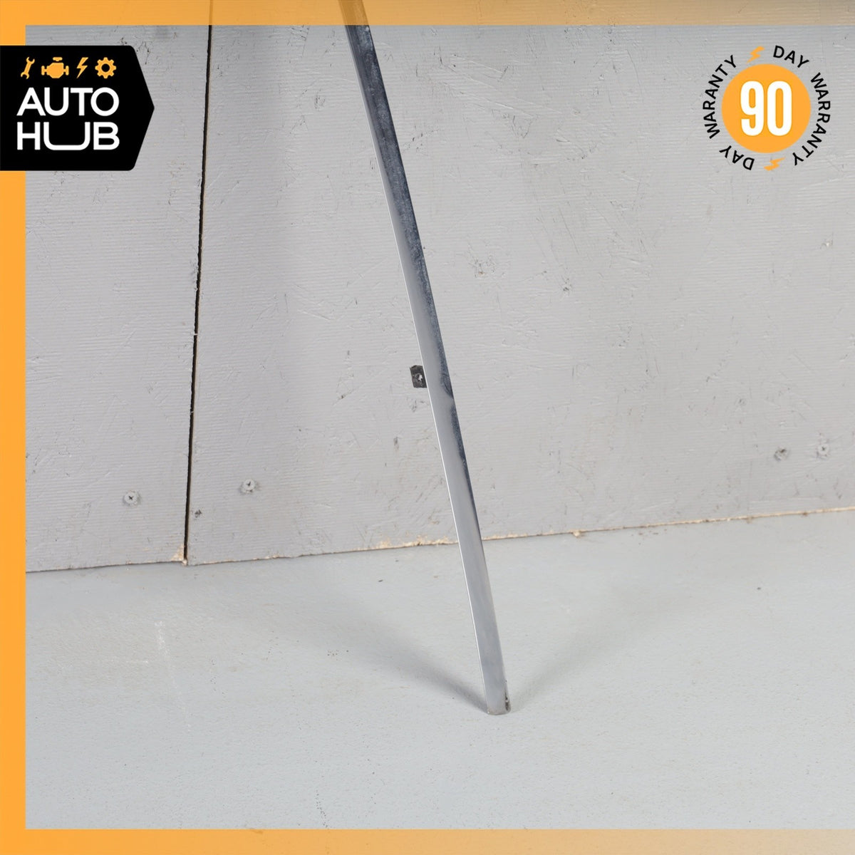 Bentley Eight / RR Silver Spirit Front Windshield Window Molding Frame OEM 56k - photo 9
