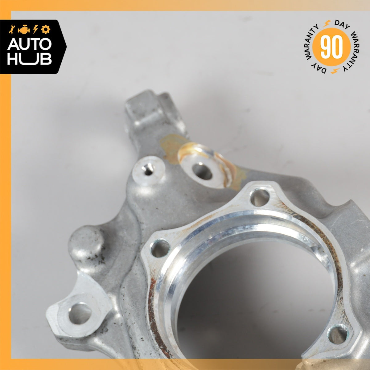 Mercedes W205 C300 Rear Right Side Spindle Knuckle 2053571000 OEM - photo 4