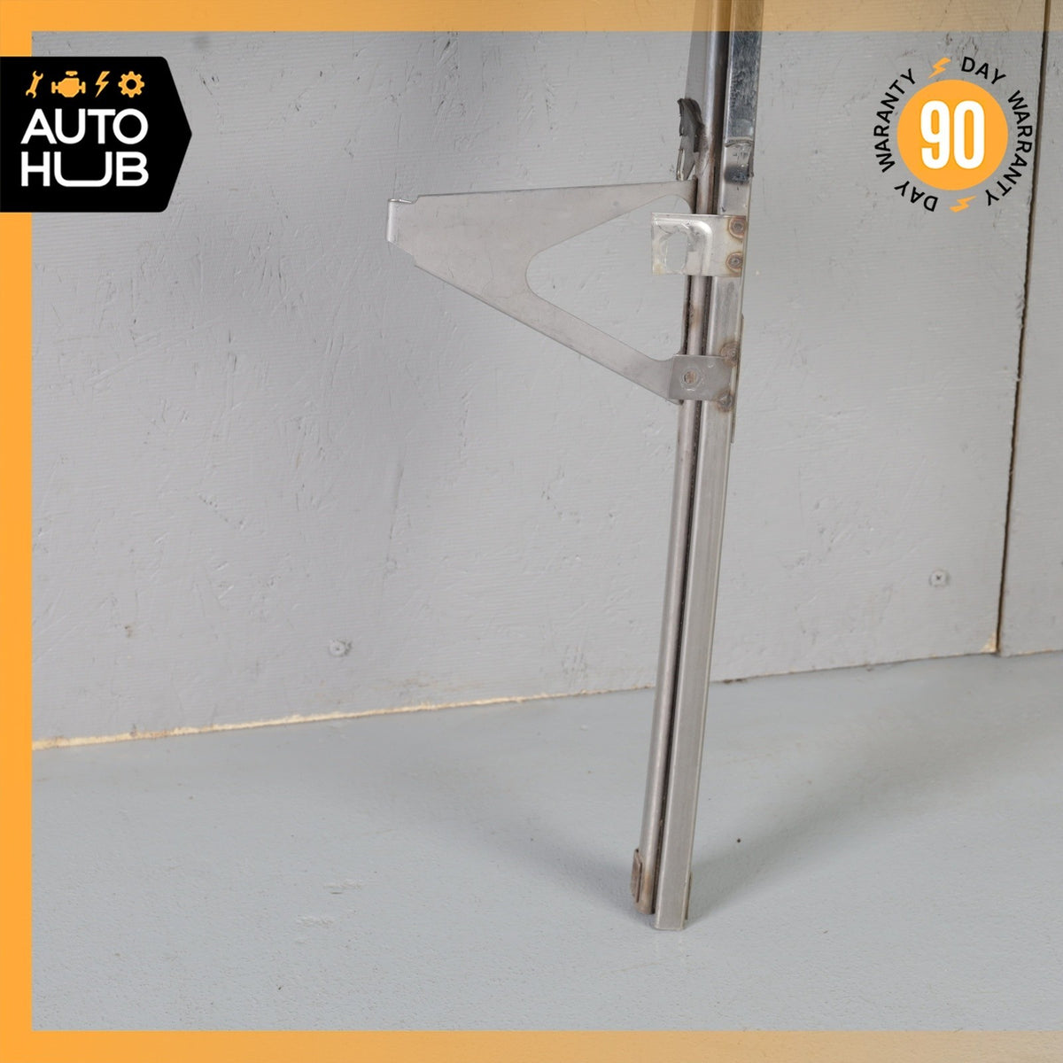 Bentley Eight Rolls Royce Silver Spirit Rear Right Door Window Molding Frame OEM - photo 3