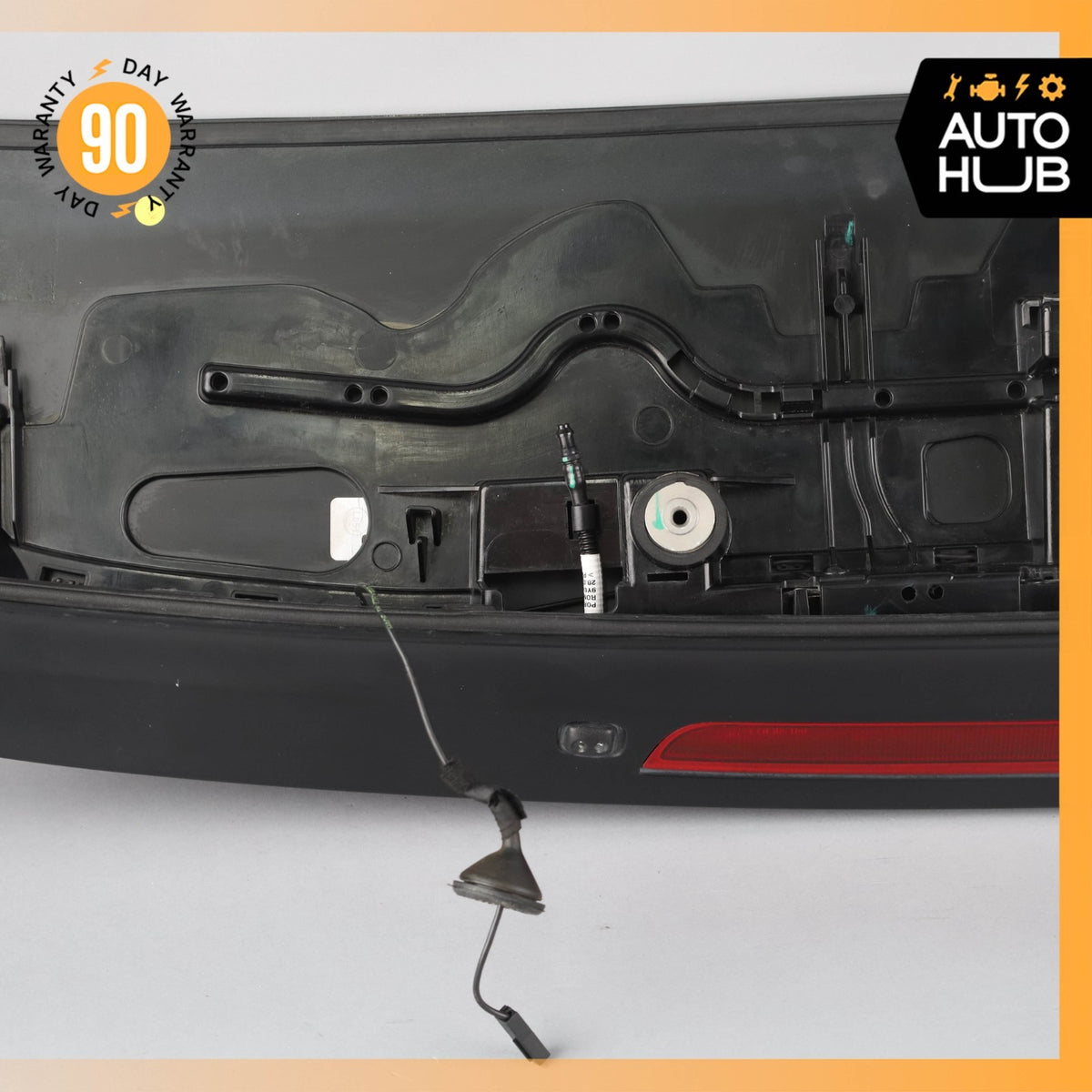19-23 Porsche Cayenne 9Y0 Trunk Lid Molding Trim Spoiler Wing w/ Light OEM - photo 9