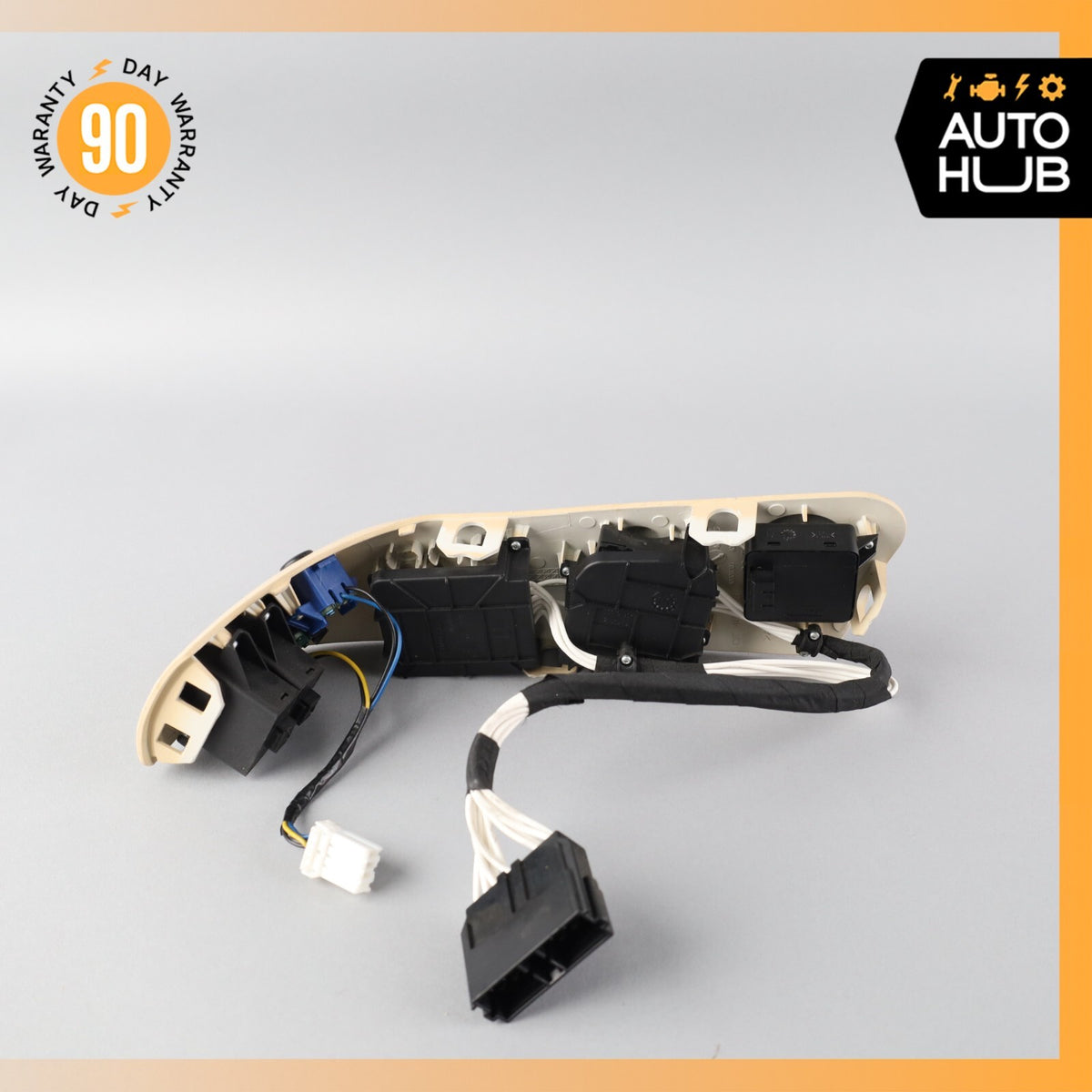 03-13 Maserati Quattroporte M139 Front Right Side Seat Control Switch OEM 50k - photo 6