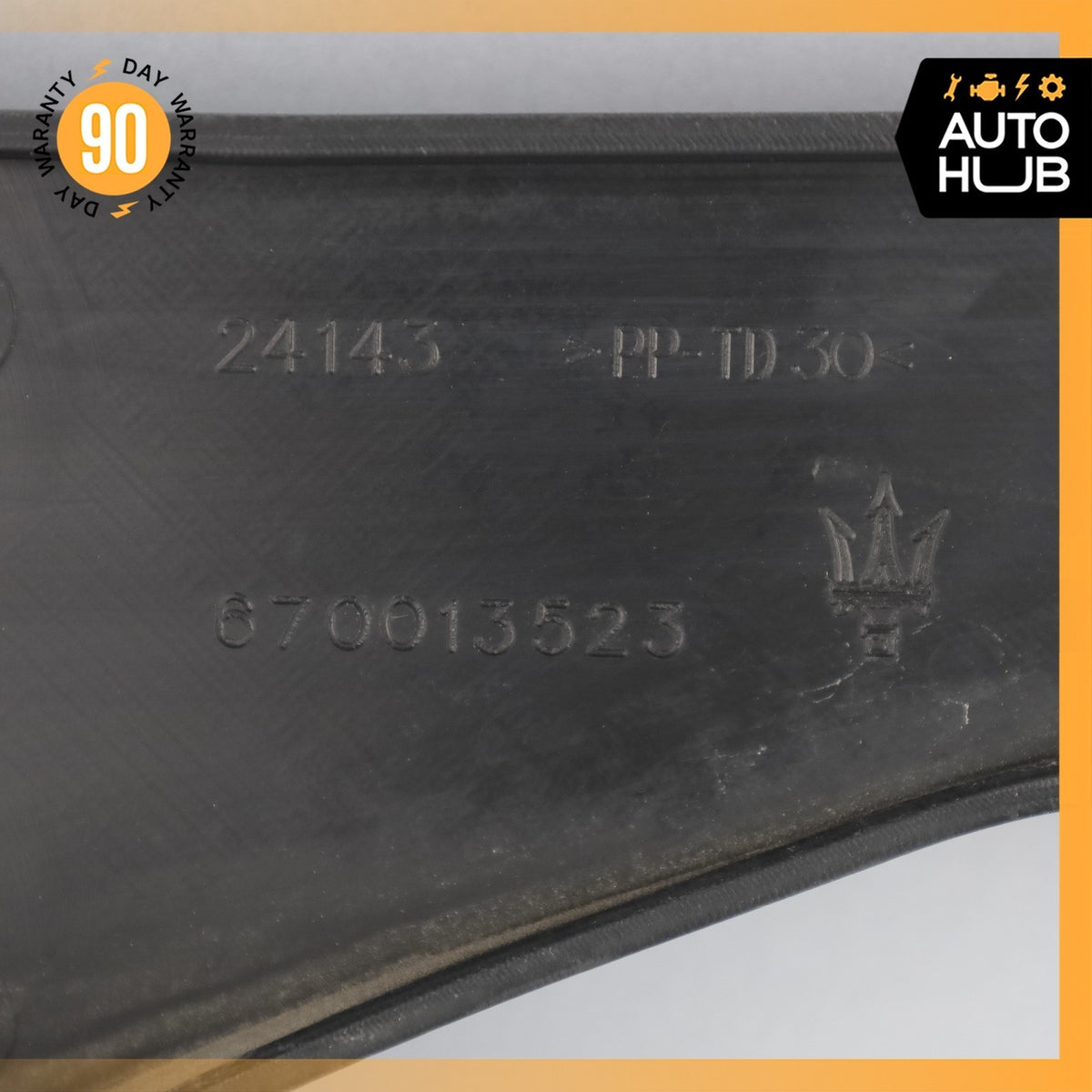 Maserati Quattroporte M156 Bumper Bracket / Headlight Trim Panel Cover Set OEM - photo 23