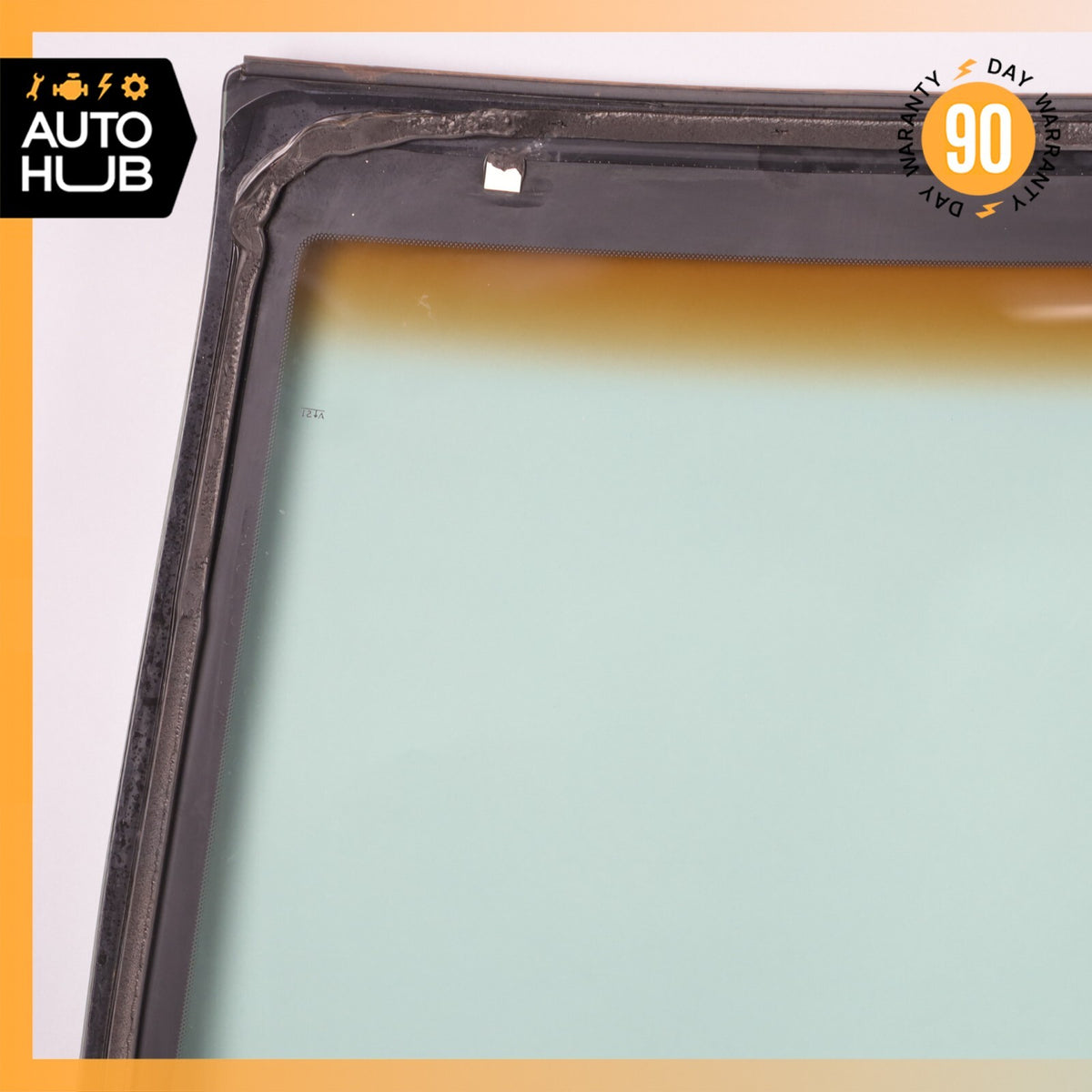 04-09 Cadillac XLR Front Window Windshield Glass 20784513 OEM - photo 12