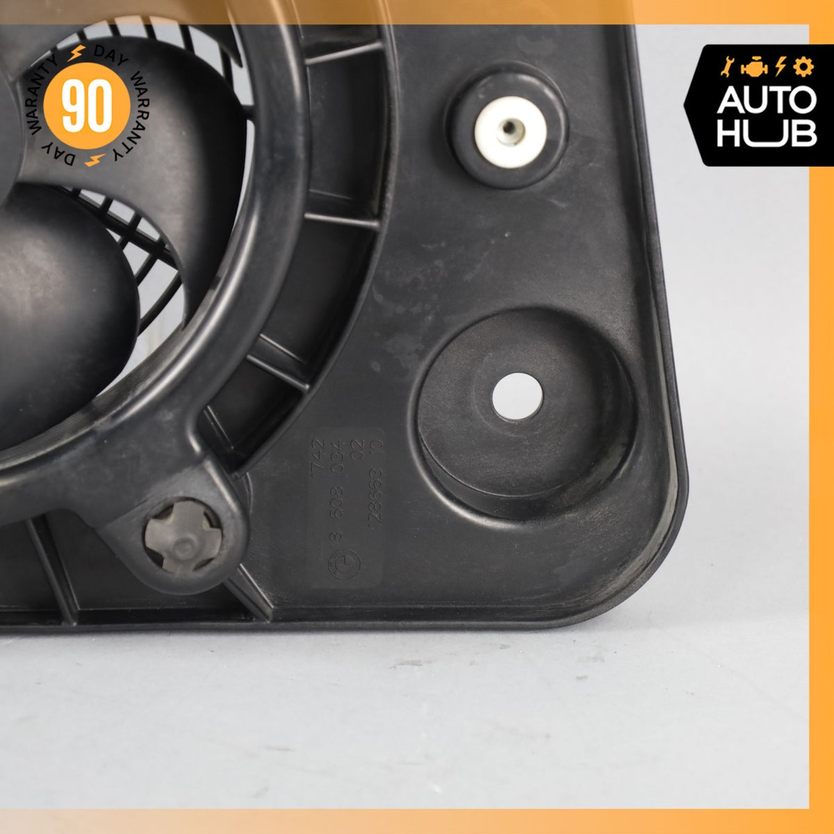 14-21 BMW i3 I01 Hybrid Aux Auxiliary Radiator Cooling Fan Motor 17428608033 OEM - photo 7