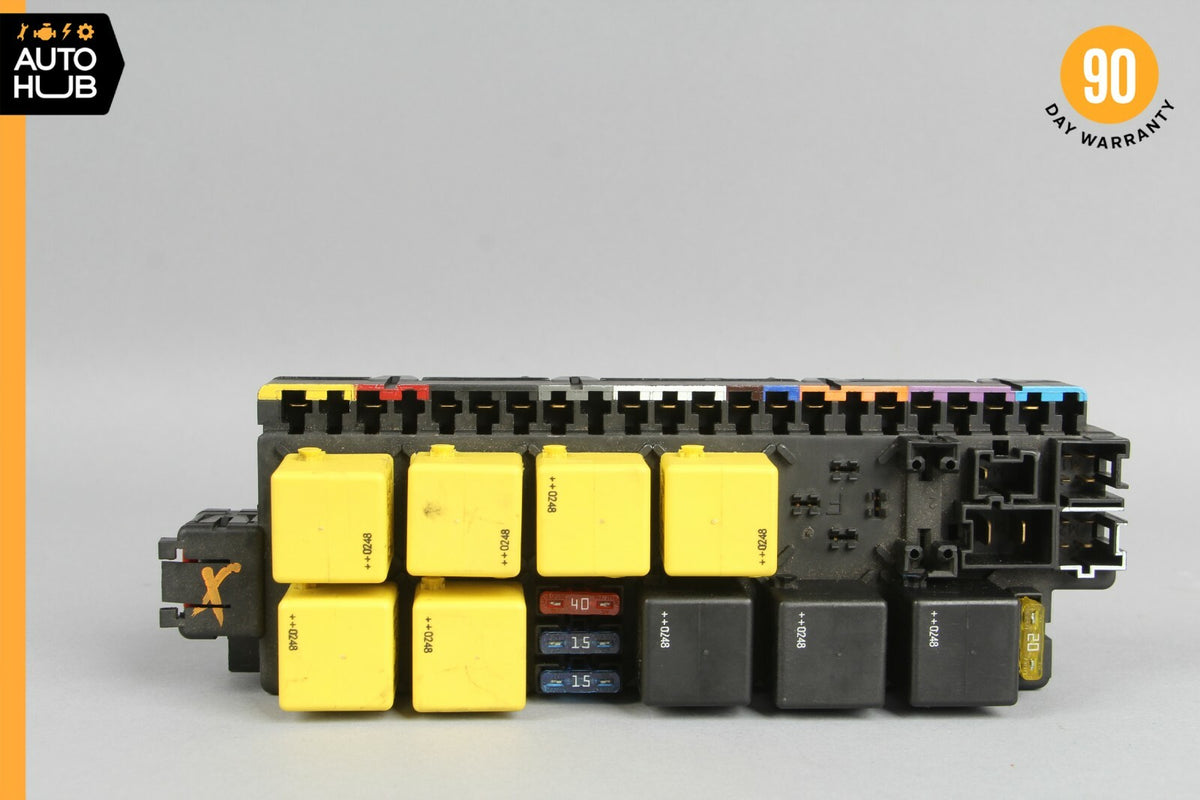 03-12 Mercedes R230 SL500 SL550 SLR Front Left SAM Fuse Box Control Module 82k - photo 2