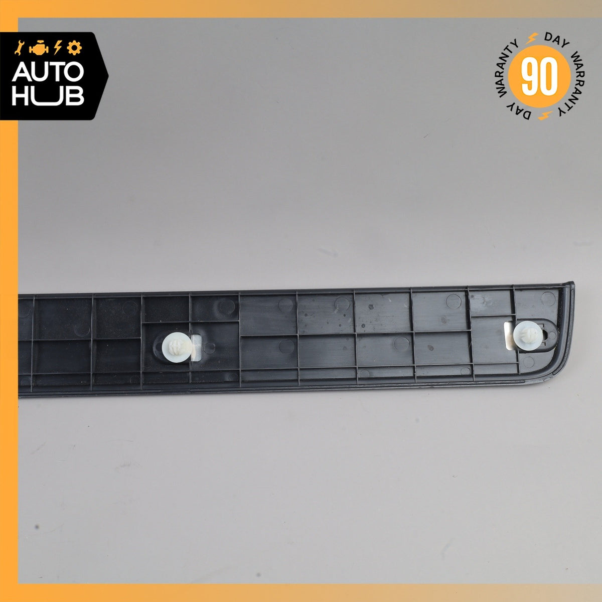 17-22 Infiniti Q60 Front Left Illuminated Door Step Sill Panel OEM 71k - photo 10
