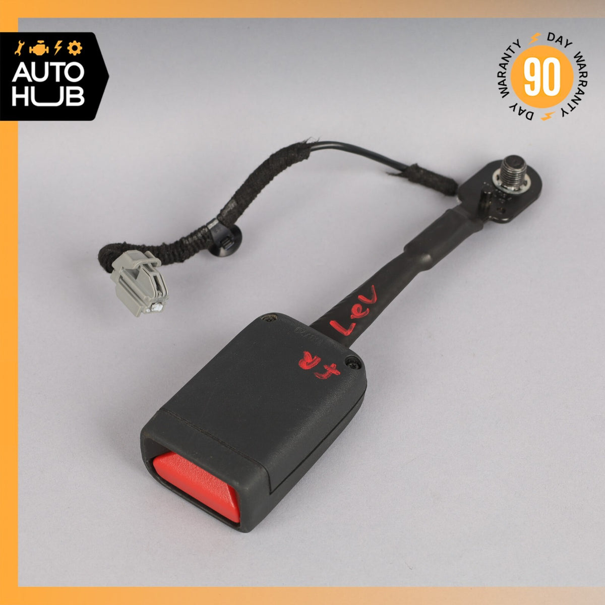 17-20 Maserati Levante M161 Front Right Passenger Seat Belt Buckle Black OEM 44k - photo 7