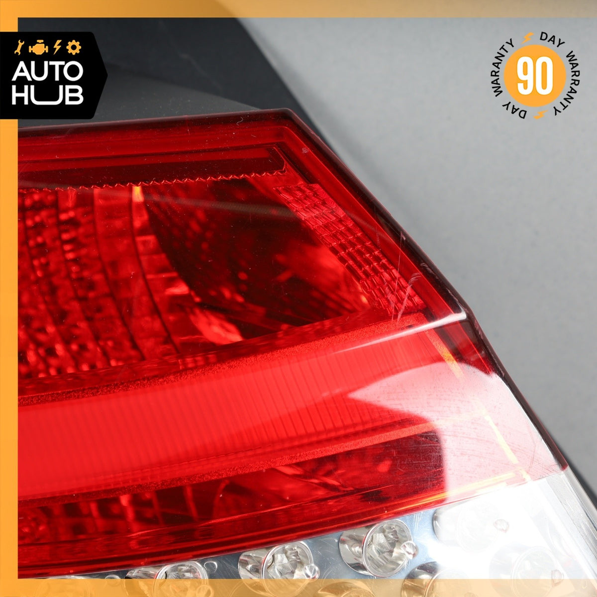 14-15 Mercedes W242 B250e Left Driver Side Tail Light Lamp 2469060158 OEM - photo 5