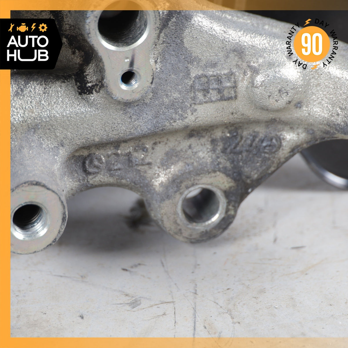 Mercedes W212 E250 E350 Front Right Spindle Knuckle Hub 2123320800 OEM - photo 12