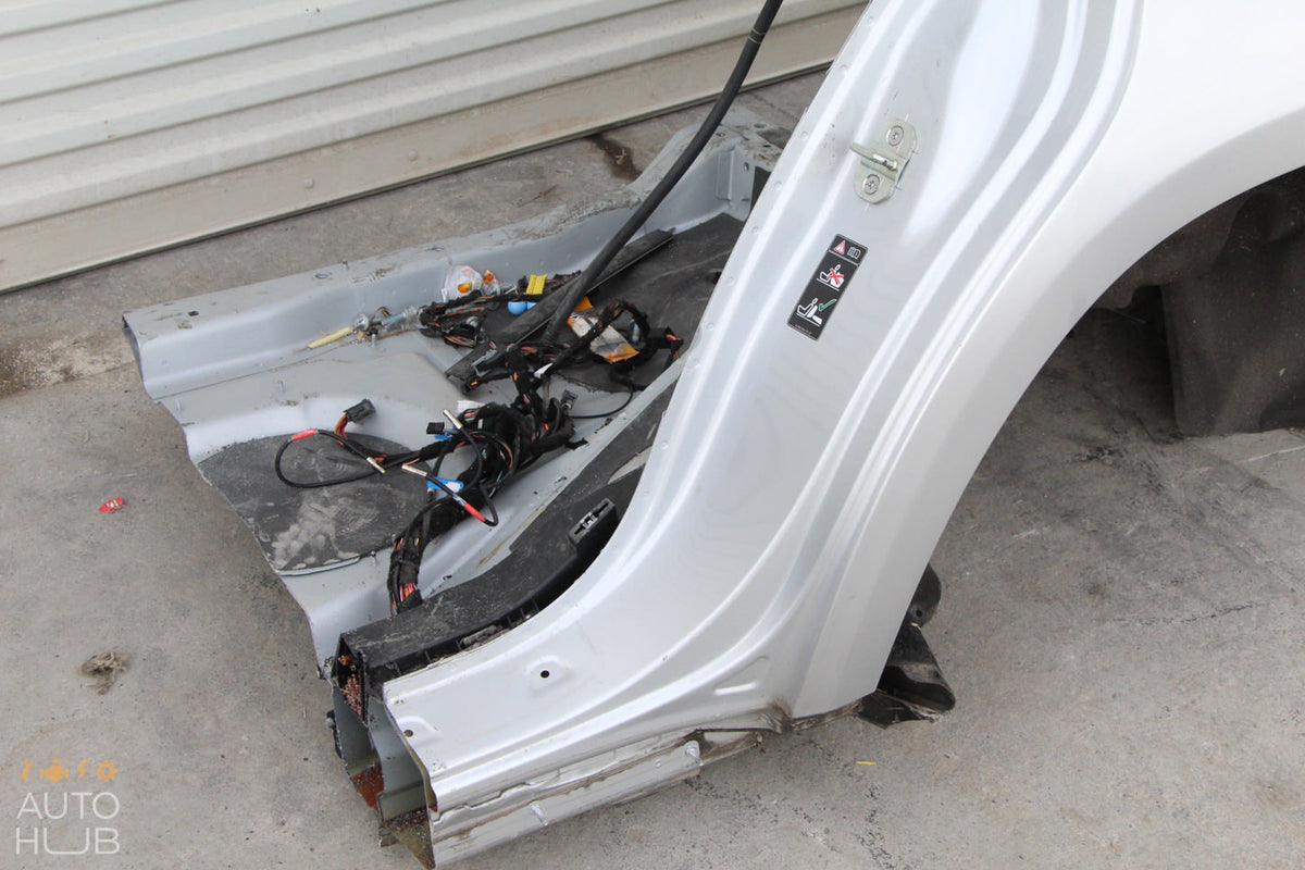 07-12 Mercedes X164 GL350 GL450 Rear Left Driver Side Quarter Panel Cut OEM - photo 9