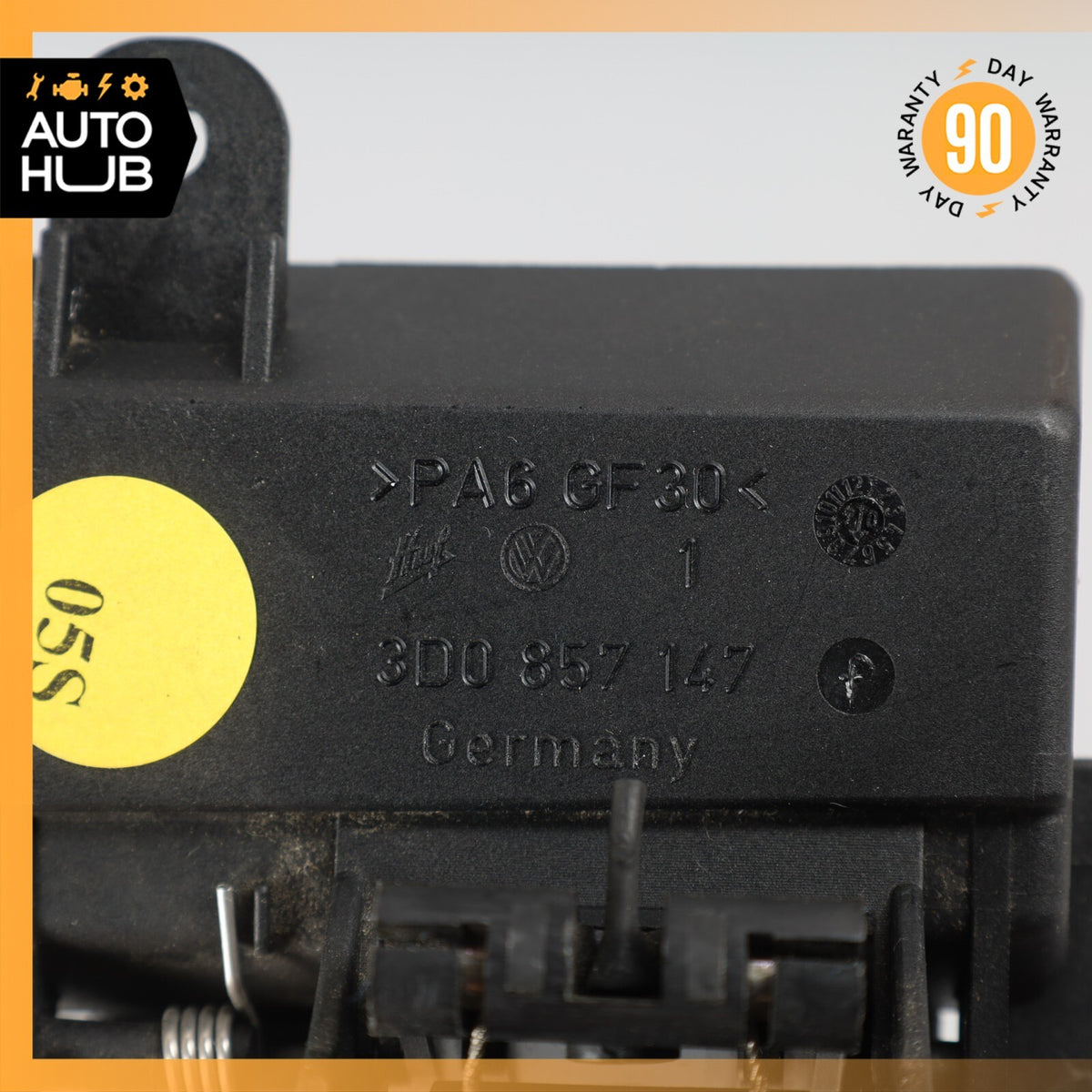 03-06 Bentley Continental GT Fuse Box Opening Handle 3D0857147 OEM - photo 11