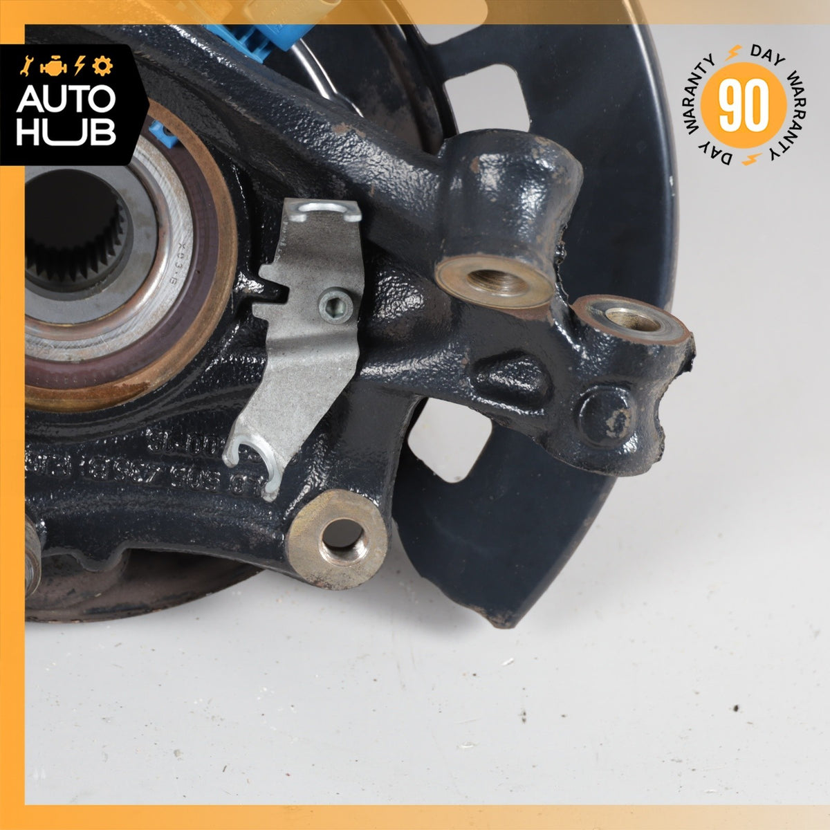 Porsche Cayenne 955 Rear Left Side Spindle Knuckle Hub w/ Shield OEM - photo 12