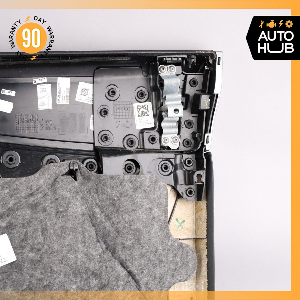 17-23 Mercedes W205 C63 AMG C300 Front Left Side Interior Door Panel OEM 43k - photo 19