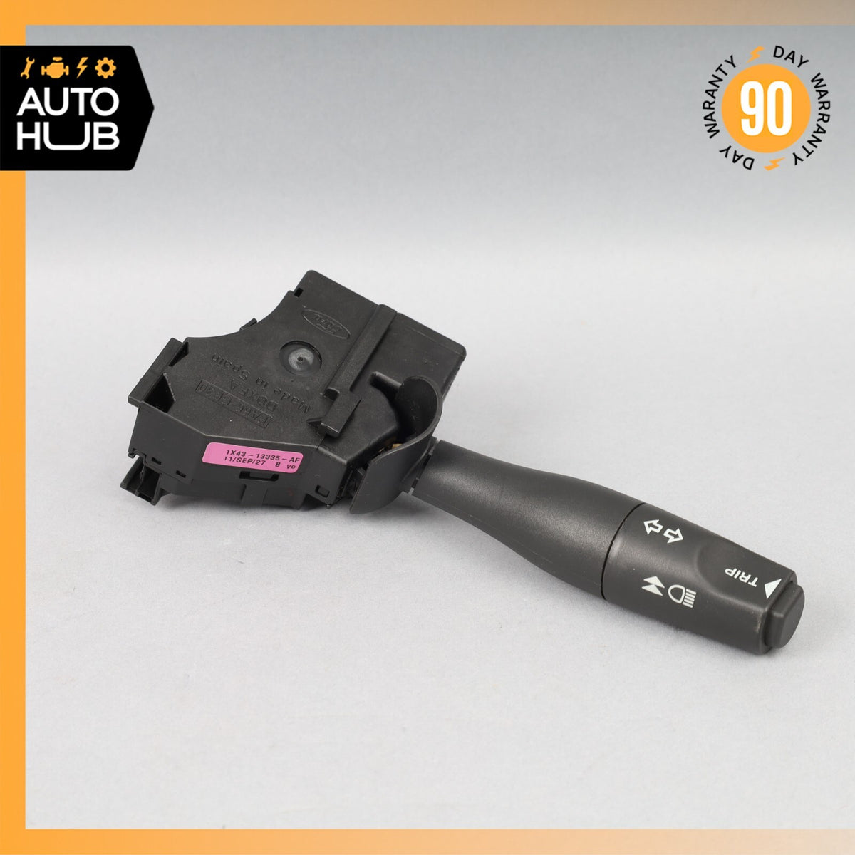 Aston Martin Rapide Headlight Turn Direction Indicator Control Switch OEM 11k - photo 11