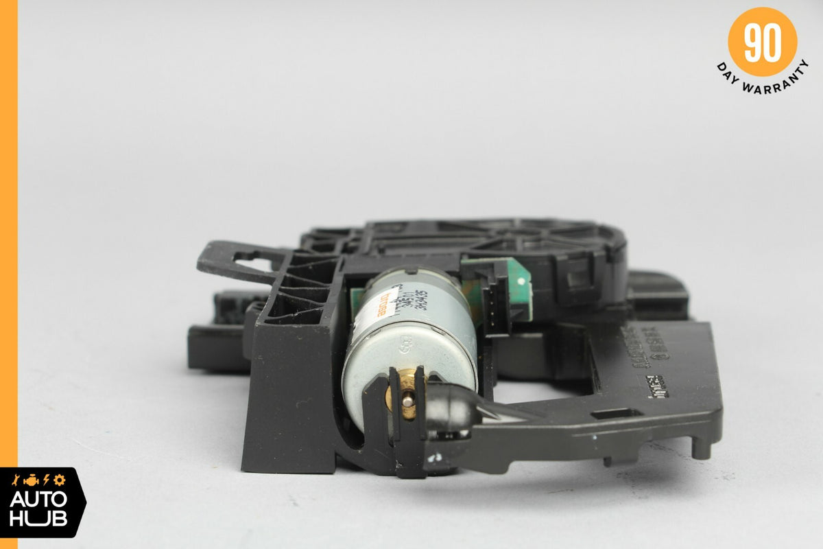06-11 Mercedes W221 S550 E550 Front Seat Headrest Head Rest Adjust Motor OEM - photo 3
