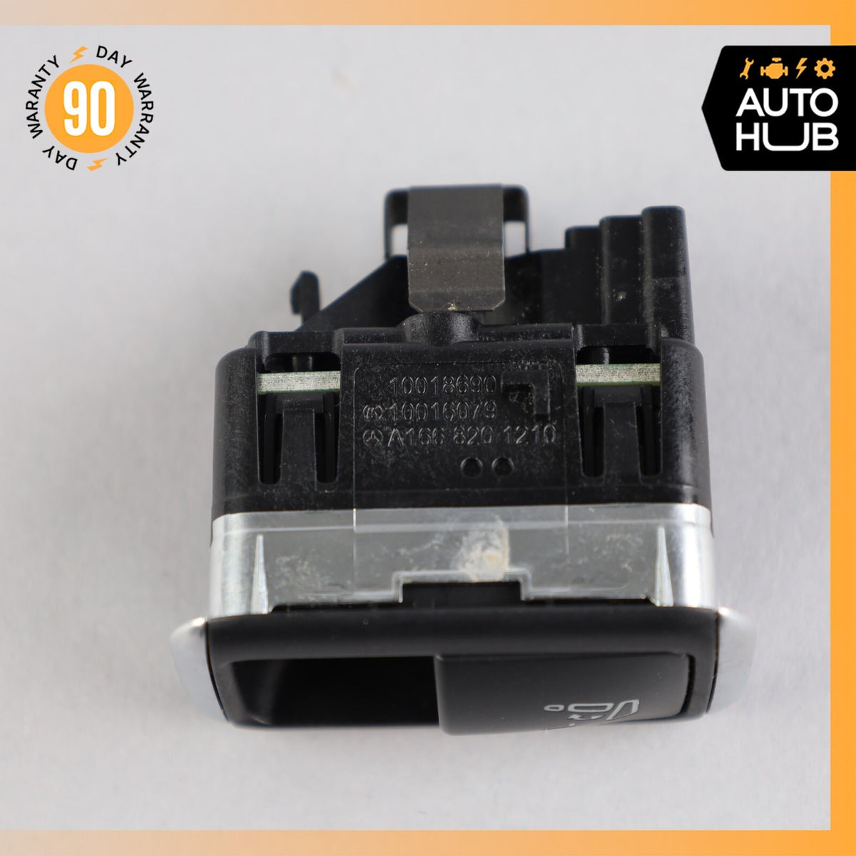 Mercedes X166 GL450 GLS550 3rd Row Left Seat Folding Power Switch Button OEM - photo 7