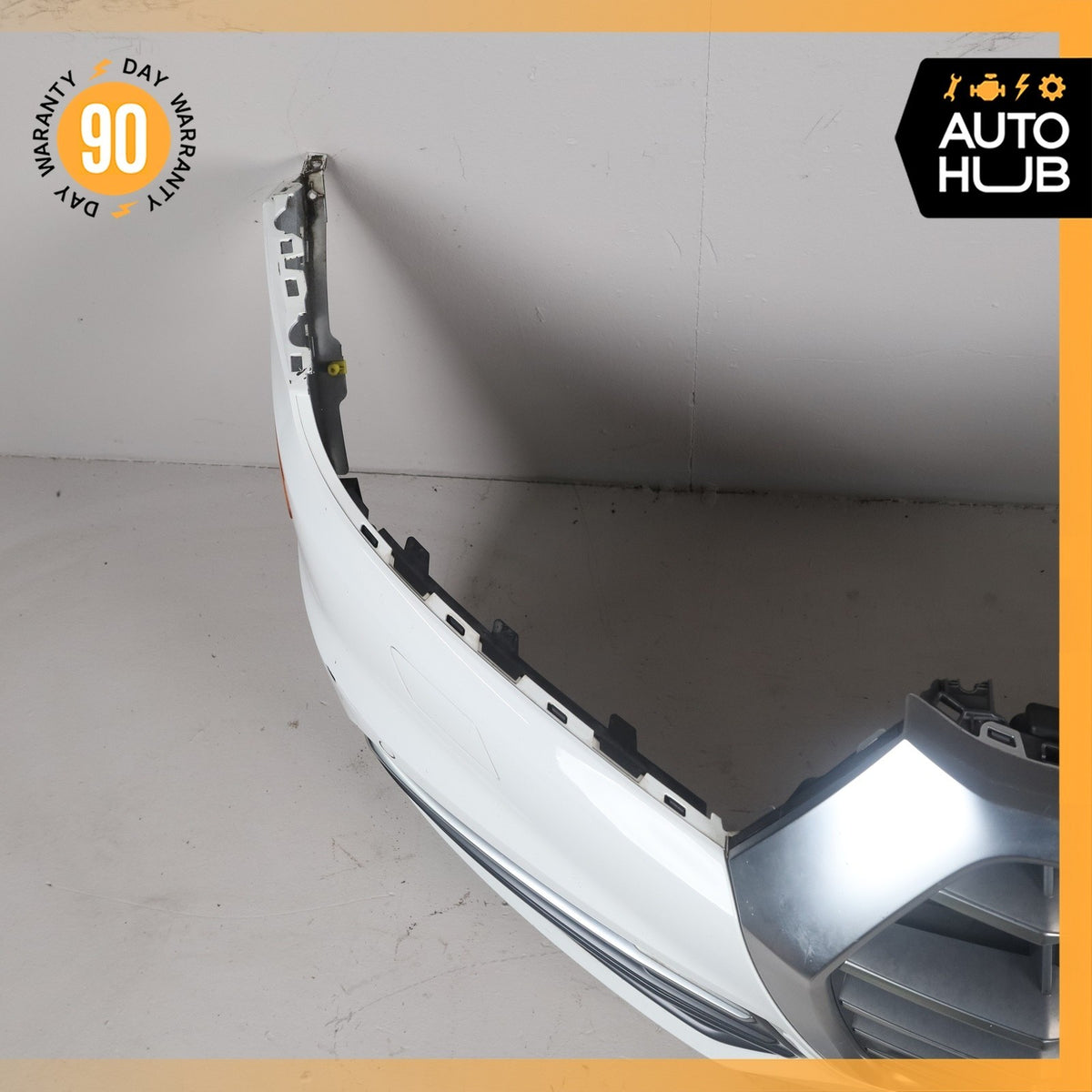 18-20 Audi FY Q5 Front Bumper Cover Assembly White OEM - photo 11