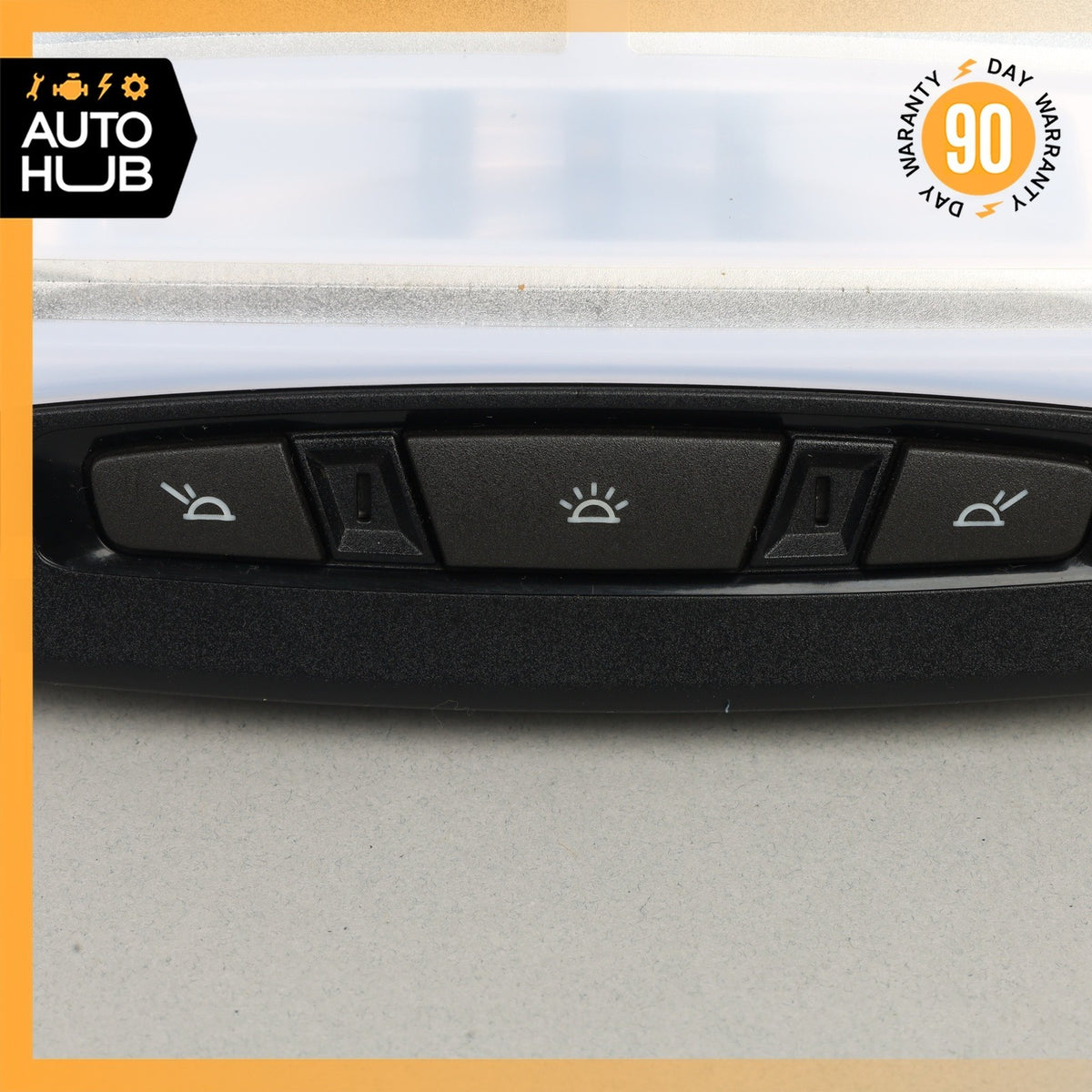 BMW F30 320i Overhead Dome Light 63319219497 OEM - photo 3