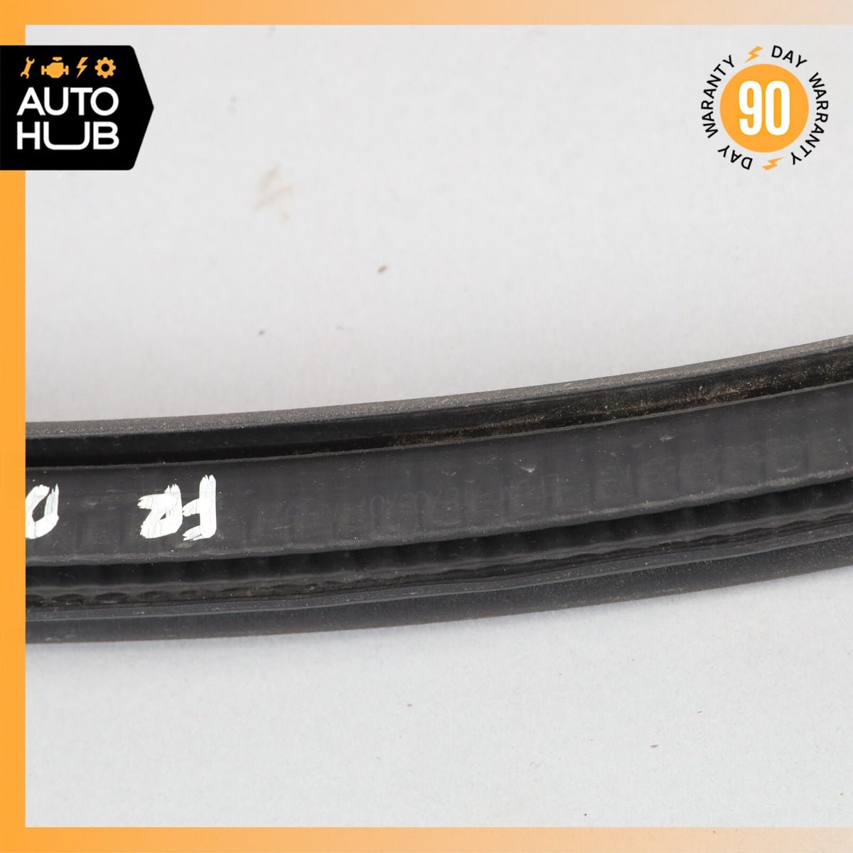 19-23 Aston Martin DB11 Convertible Front Right Side Door Lower Rubber OEM 7k - photo 17