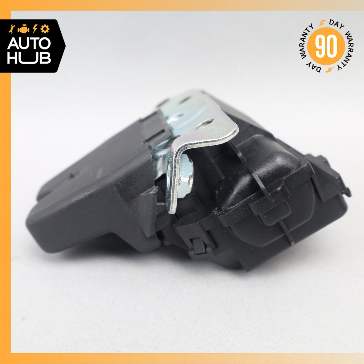 Mercedes W117 CLA250 Trunk Boot Door Lid Lock Latch Actuator 1177500085 OEM - photo 2