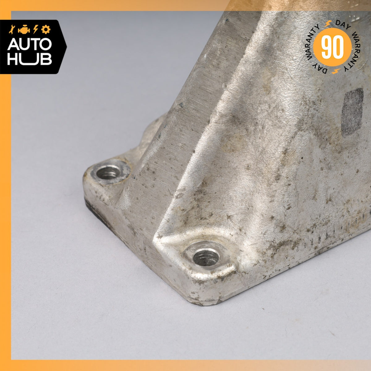 03-06 Mercedes W211 E55 CLK55 C55 AMG Right Passenger Side Engine Bracket OEM - photo 4