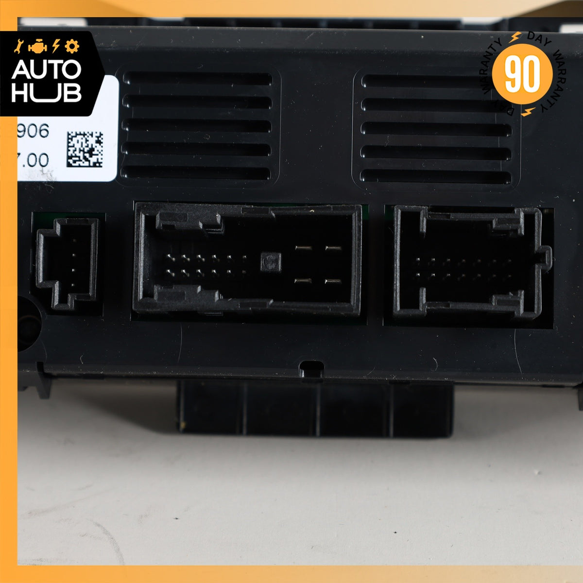 08-11 Mercedes W204 C300 C63 AMG AC A/C Heater Climate Control 2048300790 OEM - photo 9