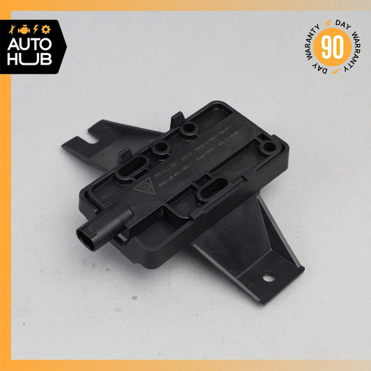 Porsche Cayenne 958 Keyless Control Module Antenna Sensor w/ Bracket OEM - photo 1