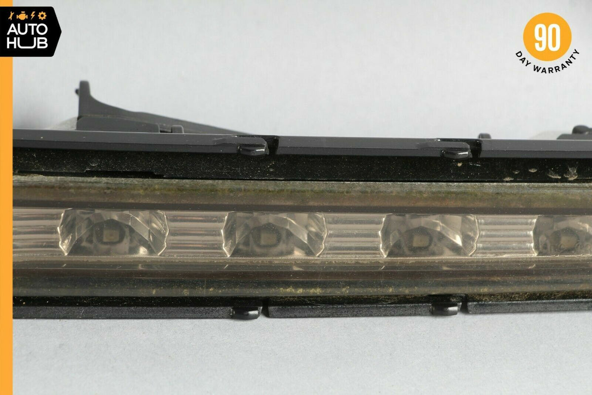 07-09 Mercedes W211 E320 E350 E550 Sedan 3rd Third Brake Stop Light Lamp OEM - photo 3