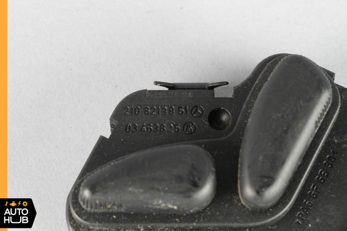 01-07 Mercedes W203 C230 C320 Seat Control Switch Front Right 2108213851 OEM - photo 10