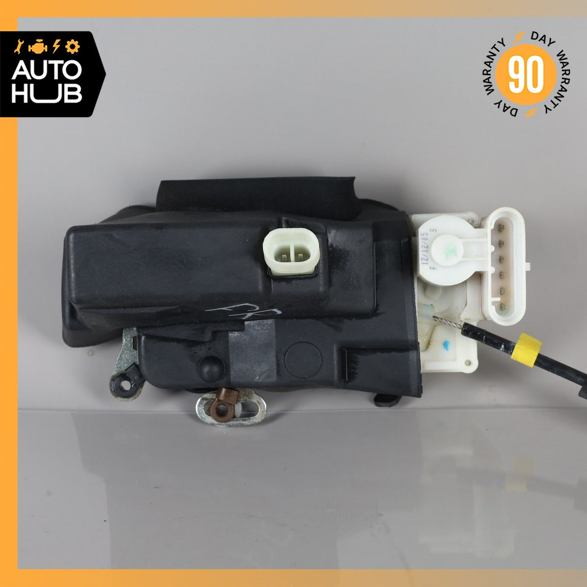 03-13 Maserati Quattroporte M139 Front Right Side Door Lock Latch Actuator OEM - photo 5