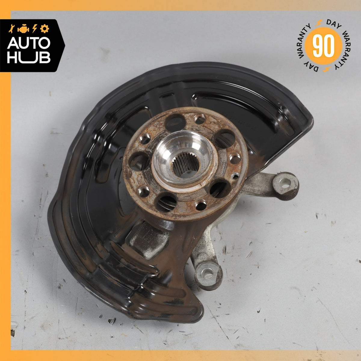 Mercedes W242 B250e Front Right Side Spindle Knuckle Hub OEM 62k - photo 2