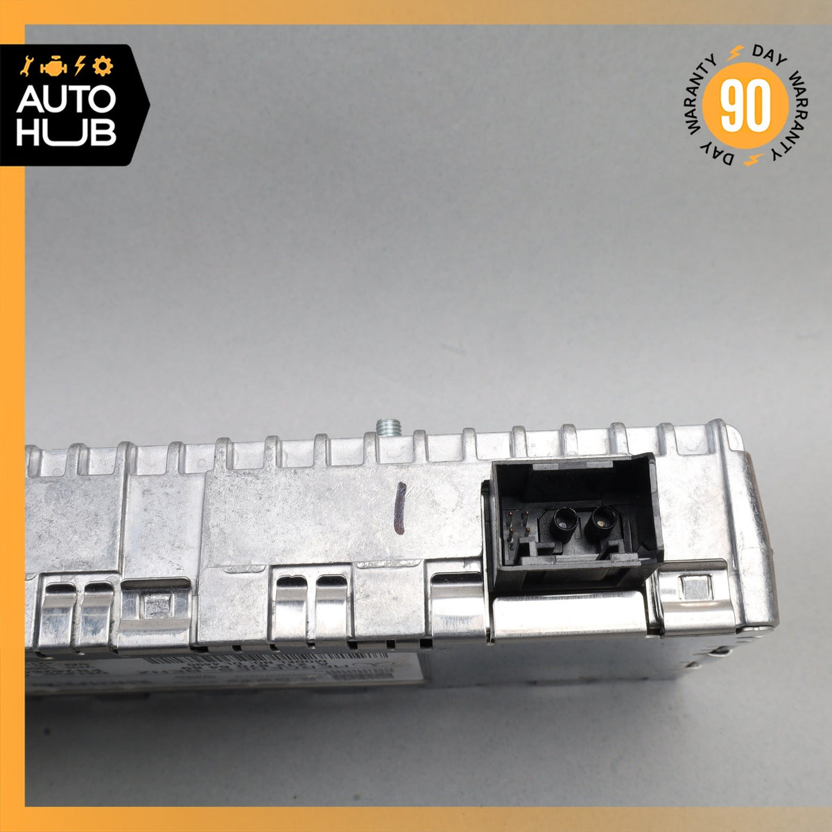 Mercedes W207 E350 GL550 C300 Sirius Satellite Radio Receiver 2128705689 OEM - photo 4
