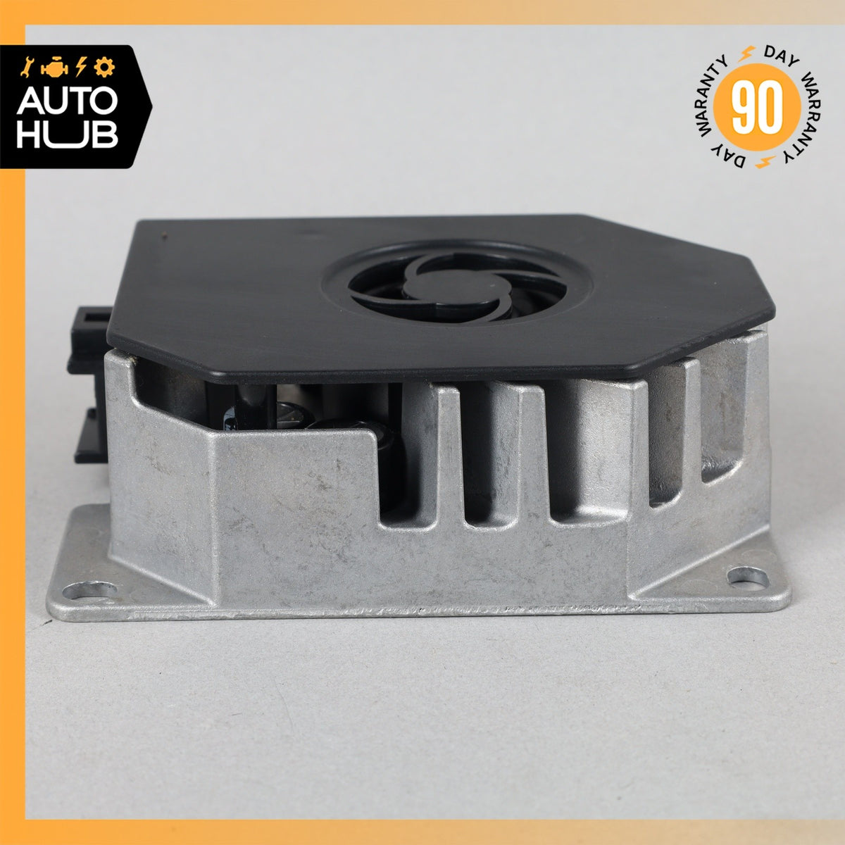 08-18 Mercedes R230 SL550 R350 Subwoofer Amp Amplifier Harman Becker OEM - photo 6