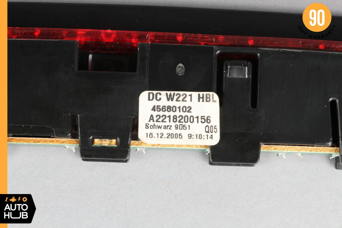 07-14 Mercedes W221 S550 CL550 S63 Rear 3RD Third Brake Stop Light Black OEM - photo 5