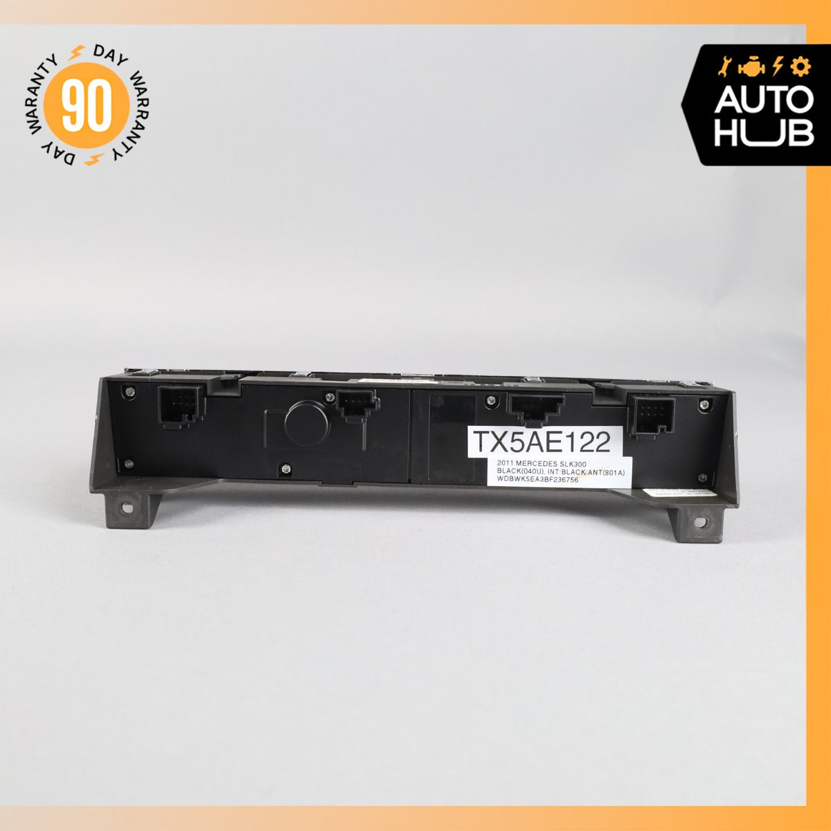 2011 Mercedes R171 SLK300 Center Dashboard Hazard Control Switch OEM - photo 9