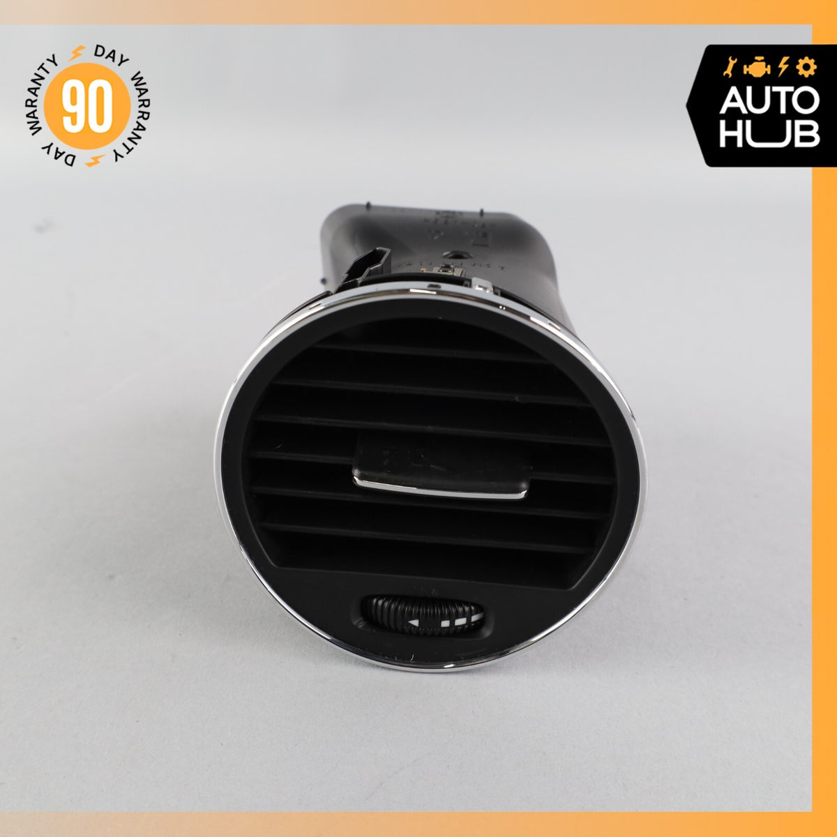 Mercedes W219 CLS550 CLS55 AMG Right Side Dashboard Dash Board Air Vent OEM - photo 5