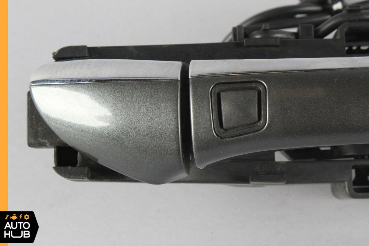 06-11 Mercedes W219 CLS550 CLS55 Rear Right Exterior Door Handle Keyless Go OEM - photo 2