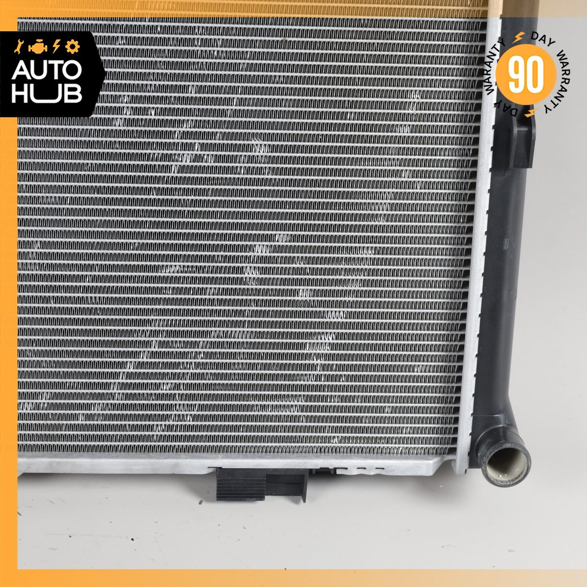 Mercedes W210 E430 M113 Engine Cooling Water Radiator Aftermarket - photo 5