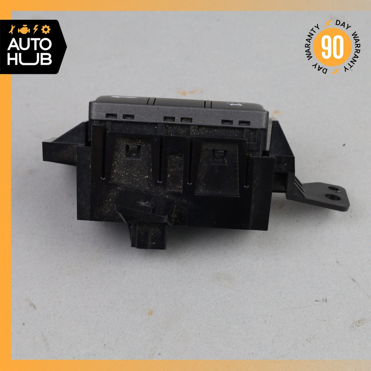 17-22 Infiniti Q60 Center Console Traction Trunk Lid Switch OEM 71k - photo 5