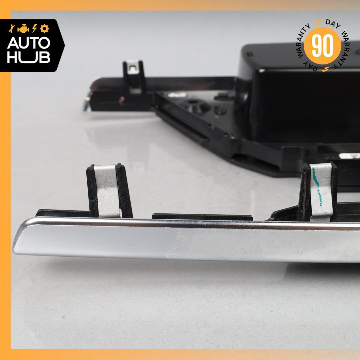 2012 Mercedes W166 ML350 Front Center Console Cover Panel Trim OEM - photo 15