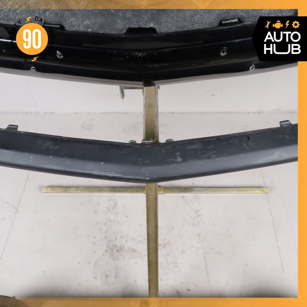 12-16 Mercedes R172 SLK350 SLK250 Base Front Bumper Cover Assembly OEM - photo 14