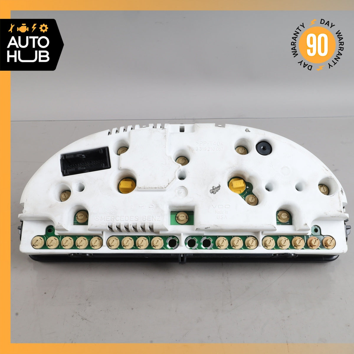 03-11 Mercedes W211 E350 E55 CLS550 Rear Overhead Dome Light Gray 2118206601 OEM - photo 12