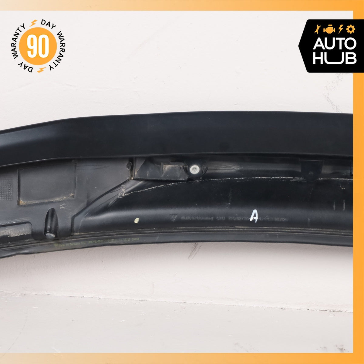 2011 Porsche Cayenne 958 S Trunk Lid Molding Trim Spoiler Wing OEM - photo 19