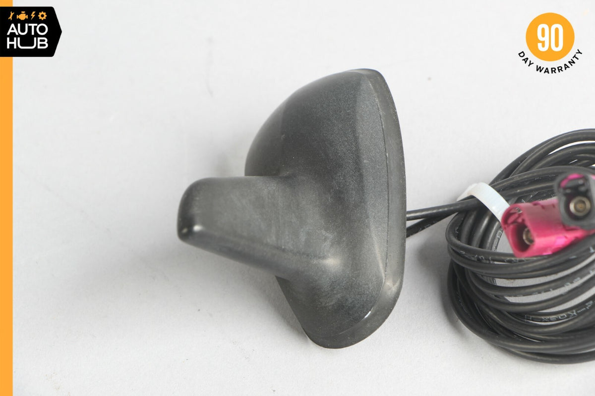 10-14 Mercedes W204 C300 E350 E550 Shark Fin Radio Antenna 2048207275 OEM 50k - photo 4