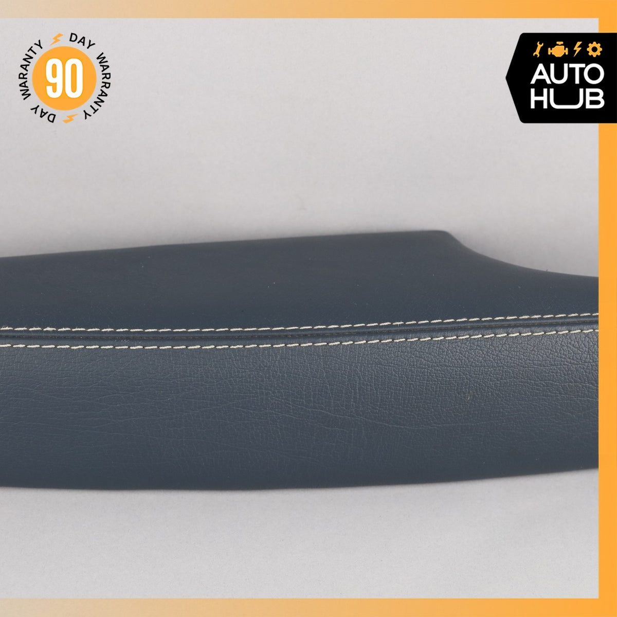 08-17 Maserati GranTurismo M145 Front Left Interior Door Panel Armrest OEM - photo 4