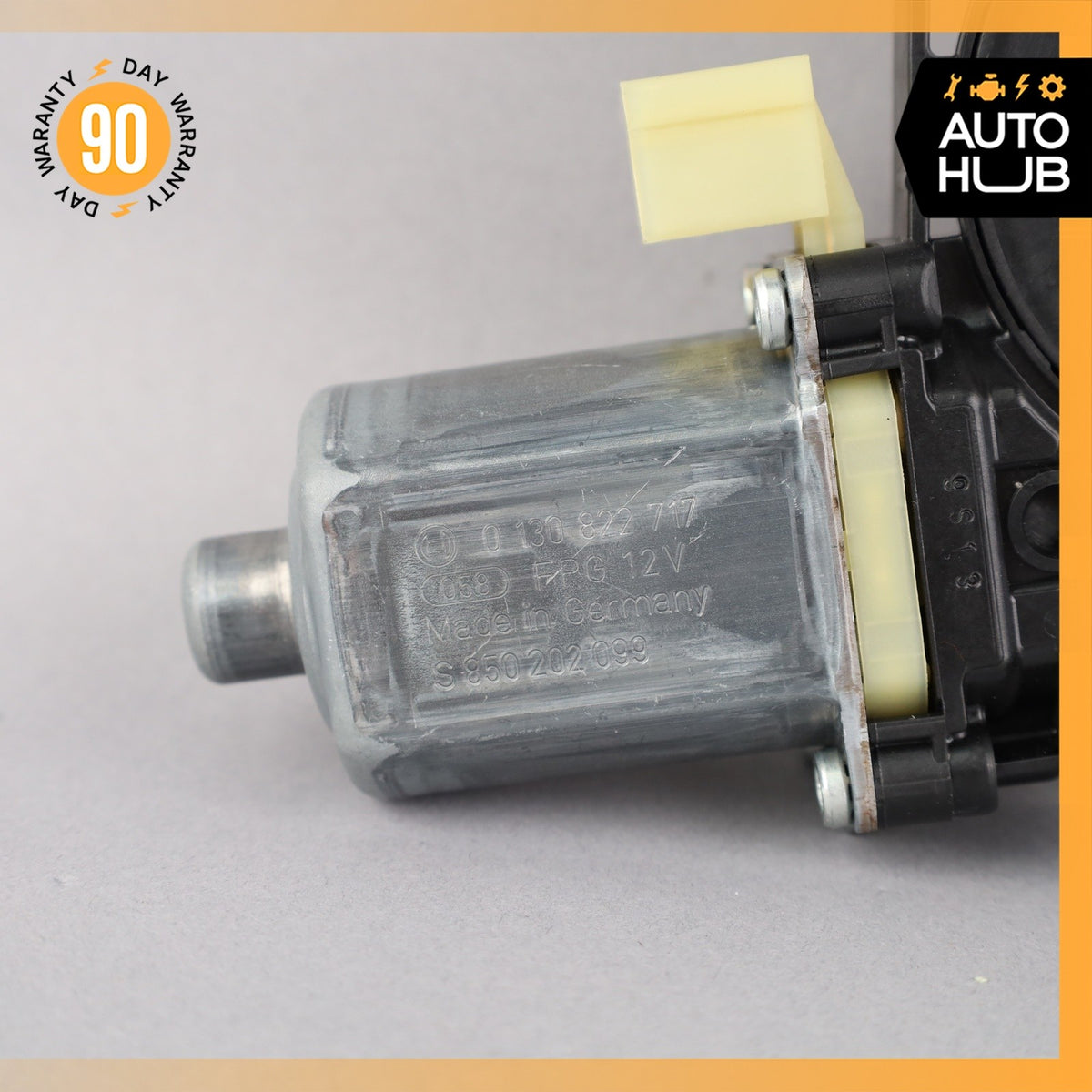 Porsche Macan 95B S Front Left Driver Side Door Window Regulator Motor OEM 74k - photo 6